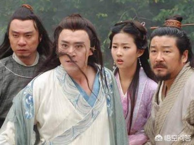 《天龙八部》中慕容家的四大家将作为汉人为何要效忠慕容复？他们是如何投入慕容家的？